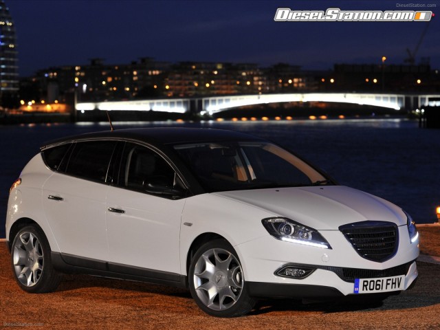 Chrysler Delta 2012 Picture #52 Chrysler Delta 2012 Picture #52