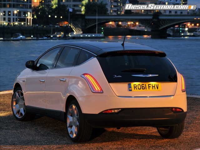 Chrysler Delta 2012 Picture #62 Chrysler Delta 2012 Picture #62