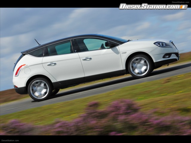 Chrysler Delta 2012 Picture #79 Chrysler Delta 2012 Picture #79