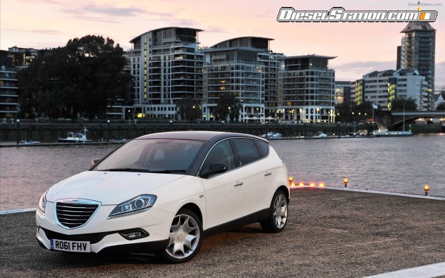 Chrysler Delta 2012 Widescreen Picture #36 Chrysler Delta 2012 Widescreen Picture #36