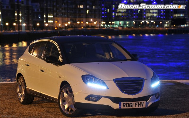 Chrysler Delta 2012 Widescreen Picture #87 Chrysler Delta 2012 Widescreen Picture #87