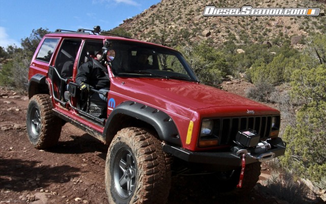 Chrysler Jeep Safari  2010 Widescreen Picture #6 Chrysler Jeep Safari  2010 Widescreen Picture #6