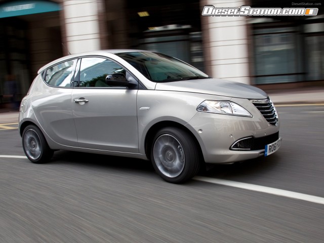 Chrysler YPSILON 2012 Picture #38 Chrysler YPSILON 2012 Picture #38