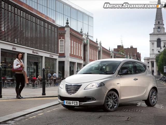 Chrysler YPSILON 2012 Picture #21 Chrysler YPSILON 2012 Picture #21