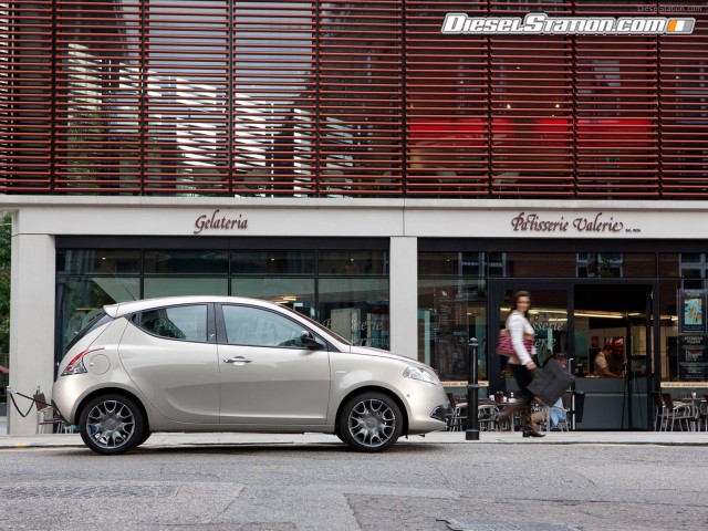 Chrysler YPSILON 2012 Picture #52 Chrysler YPSILON 2012 Picture #52