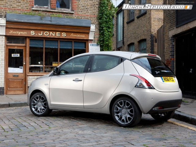 Chrysler YPSILON 2012 Picture #0 Chrysler YPSILON 2012 Picture #0