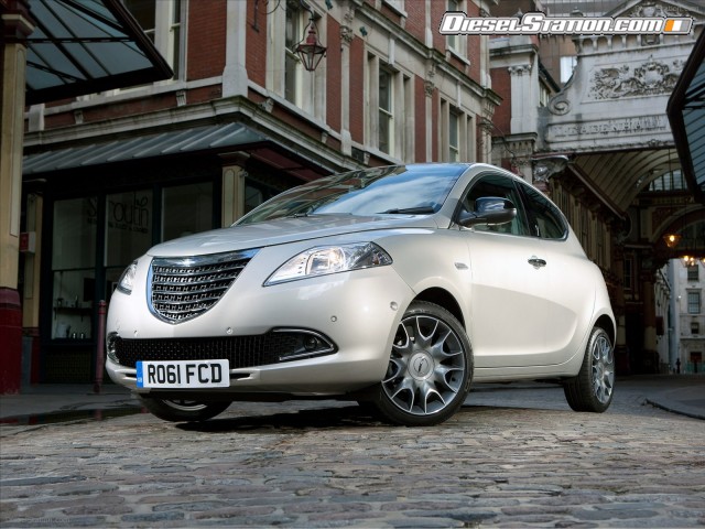 Chrysler YPSILON 2012 Picture #20 Chrysler YPSILON 2012 Picture #20