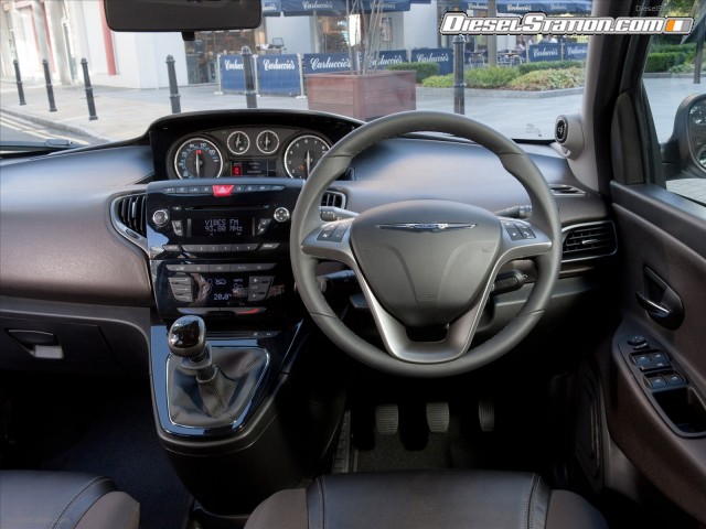 Chrysler YPSILON 2012 Picture #23 Chrysler YPSILON 2012 Picture #23