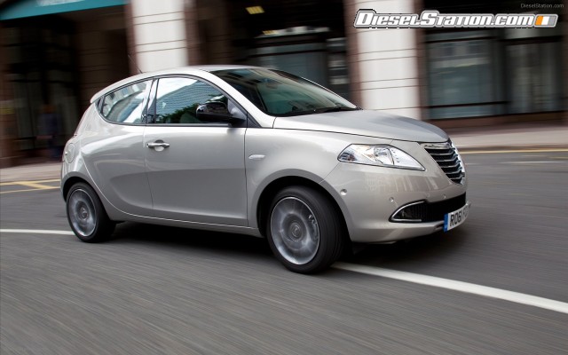 Chrysler YPSILON 2012 Widescreen Picture #17 Chrysler YPSILON 2012 Widescreen Picture #17