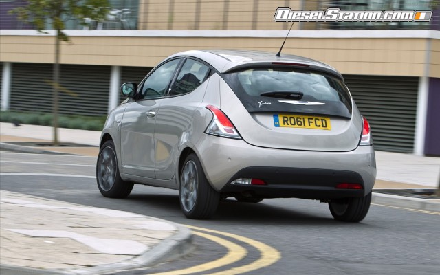 Chrysler YPSILON 2012 Widescreen Picture #37 Chrysler YPSILON 2012 Widescreen Picture #37