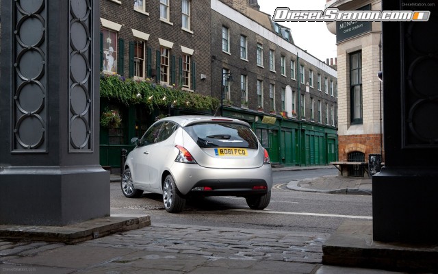 Chrysler YPSILON 2012 Widescreen Picture #70 Chrysler YPSILON 2012 Widescreen Picture #70