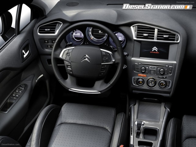 Citroen C4 2011 Picture #17 Citroen C4 2011 Picture #17