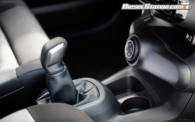 Citroen C4 Cactus Rip Curl 2017 Widescreen Picture #7 Citroen C4 Cactus Rip Curl 2017 Widescreen Picture #7