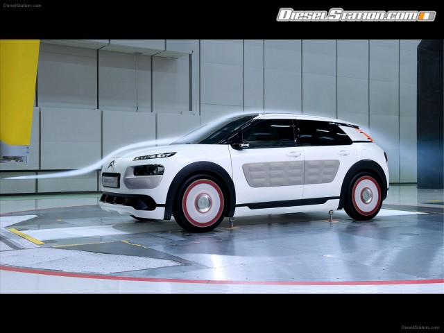 Citroen C4 Concept 2014 Picture #14 Citroen C4 Concept 2014 Picture #14