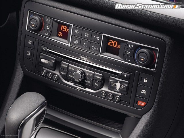 Citroen C5 2011 Picture #1 Citroen C5 2011 Picture #1