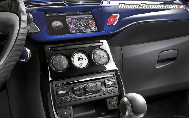 Citroen DS3 Cabrio 2013 Widescreen Picture #34 Citroen DS3 Cabrio 2013 Widescreen Picture #34