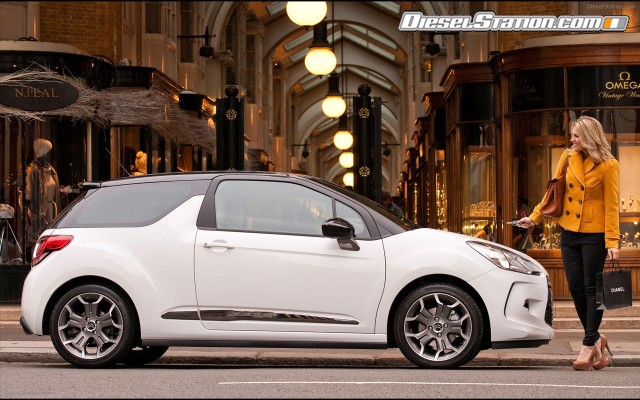 Citroen DS3 Ultra Prestige 2012 Widescreen Picture #16 Citroen DS3 Ultra Prestige 2012 Widescreen Picture #16