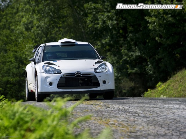 Citroen DS3 WRC 2011 Picture #8 Citroen DS3 WRC 2011 Picture #8