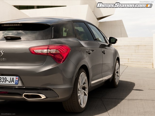 Citroen DS5 2012 Picture #46 Citroen DS5 2012 Picture #46