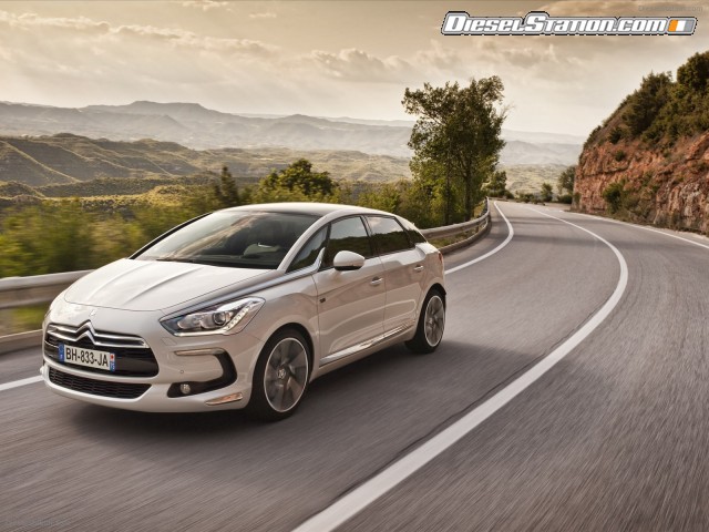 Citroen DS5 2012 Picture #39 Citroen DS5 2012 Picture #39