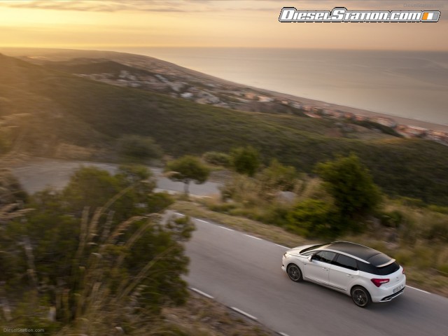 Citroen DS5 2012 Picture #20 Citroen DS5 2012 Picture #20