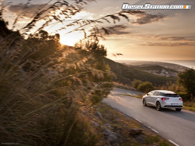 Citroen DS5 2012 Picture #61 Citroen DS5 2012 Picture #61