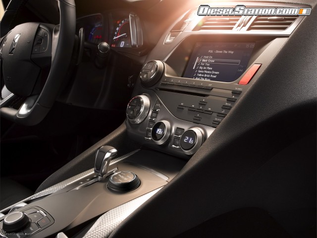 Citroen DS5 2012 Picture #71 Citroen DS5 2012 Picture #71