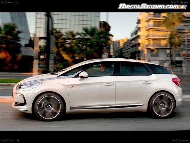 Citroen DS5 2012 Picture #102 Citroen DS5 2012 Picture #102