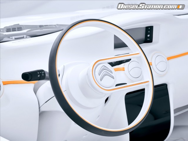 Citroen e Mehari by Courreges Concept 2016 Picture #1 Citroen e Mehari by Courreges Concept 2016 Picture #1