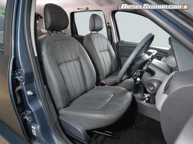 Dacia Black Edition 2013 Picture #6 Dacia Black Edition 2013 Picture #6