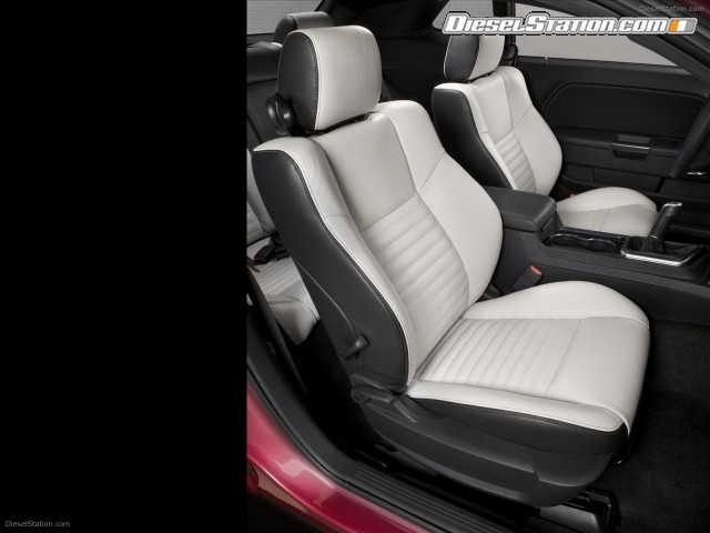 Dodge Challenger R T Classic Furious Fuchsia 2010 Picture #9 Dodge Challenger R T Classic Furious Fuchsia 2010 Picture #9