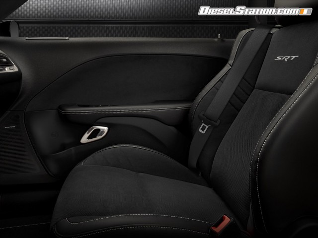 Dodge Challenger SRT 2015 Picture #3 Dodge Challenger SRT 2015 Picture #3