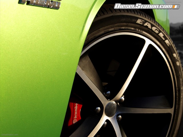 Dodge Challenger SRT8 392 2011 Picture #7 Dodge Challenger SRT8 392 2011 Picture #7