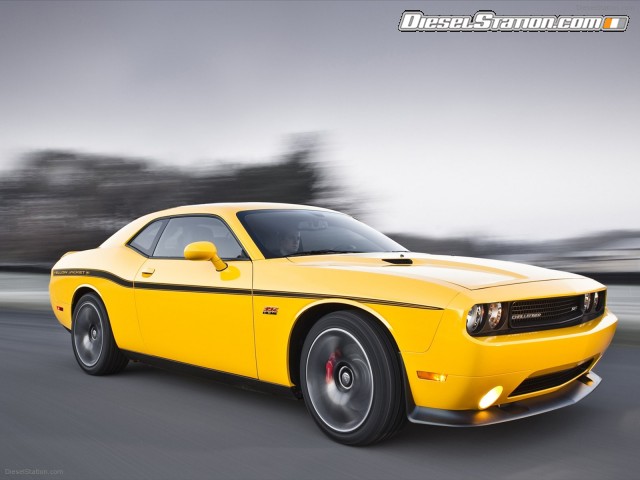 Dodge Challenger SRT8 392 Yellow Jacket 2012 Picture #8 Dodge Challenger SRT8 392 Yellow Jacket 2012 Picture #8