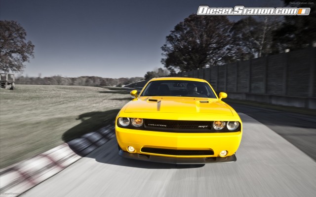 Dodge Challenger SRT8 392 Yellow Jacket 2012 Widescreen Picture #3 Dodge Challenger SRT8 392 Yellow Jacket 2012 Widescreen Picture #3