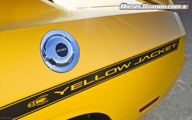 Dodge Challenger SRT8 392 Yellow Jacket 2012 Widescreen Picture #17 Dodge Challenger SRT8 392 Yellow Jacket 2012 Widescreen Picture #17