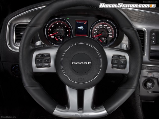 Dodge Charger SRT8 Super Bee 2012 Picture #11 Dodge Charger SRT8 Super Bee 2012 Picture #11