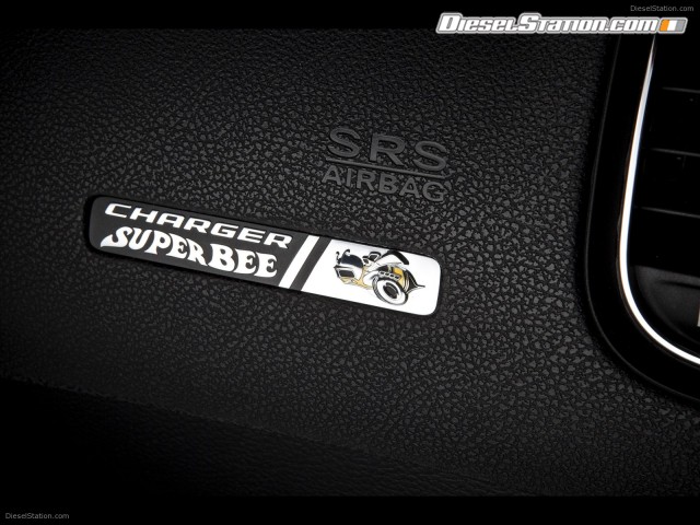 Dodge Charger SRT8 Super Bee 2012 Picture #34 Dodge Charger SRT8 Super Bee 2012 Picture #34