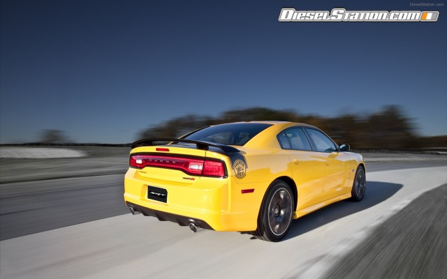 Dodge Charger SRT8 Super Bee 2012 Widescreen Picture #33 Dodge Charger SRT8 Super Bee 2012 Widescreen Picture #33