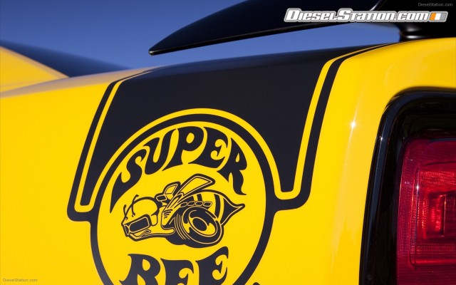 Dodge Charger SRT8 Super Bee 2012 Widescreen Picture #8 Dodge Charger SRT8 Super Bee 2012 Widescreen Picture #8
