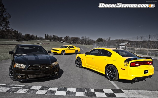 Dodge Charger SRT8 Super Bee 2012 Widescreen Picture #32 Dodge Charger SRT8 Super Bee 2012 Widescreen Picture #32