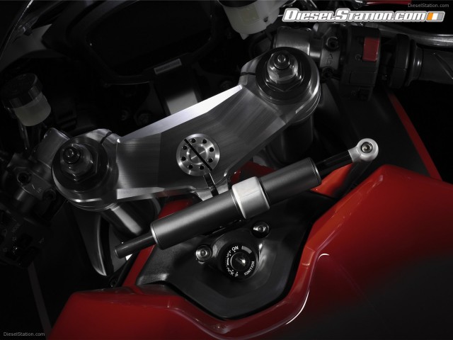 Ducati 848 Evo 2011 Picture #21 Ducati 848 Evo 2011 Picture #21