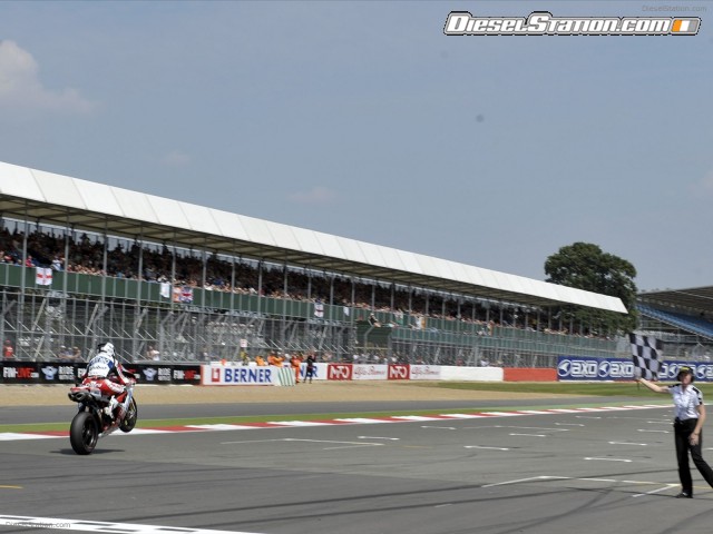 Ducati Carlos Checa scored his 9th victory of 2011 Picture #18 Ducati Carlos Checa scored his 9th victory of 2011 Picture #18