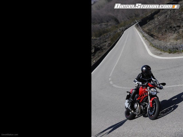 Ducati Monster 1100EVO 2012 Picture #3 Ducati Monster 1100EVO 2012 Picture #3