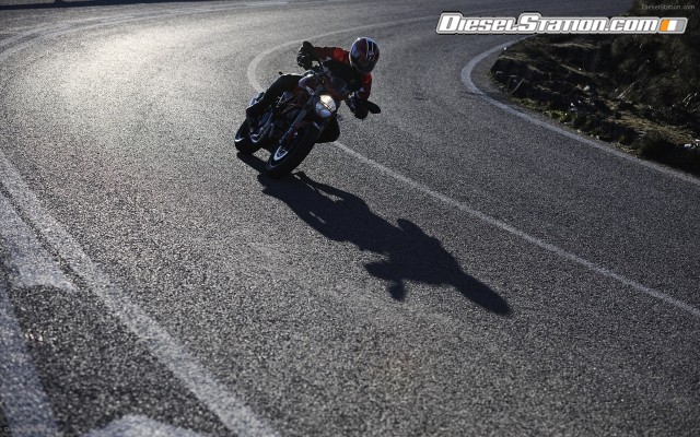 Ducati Monster 1100EVO 2012 Widescreen Picture #7 Ducati Monster 1100EVO 2012 Widescreen Picture #7