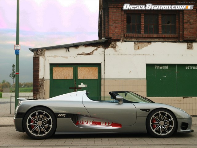 Edo Koenigsegg  CCR 2011 Picture #25 Edo Koenigsegg  CCR 2011 Picture #25