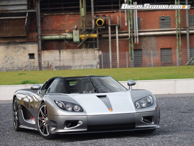 Edo Koenigsegg  CCR 2011 Picture #4 Edo Koenigsegg  CCR 2011 Picture #4