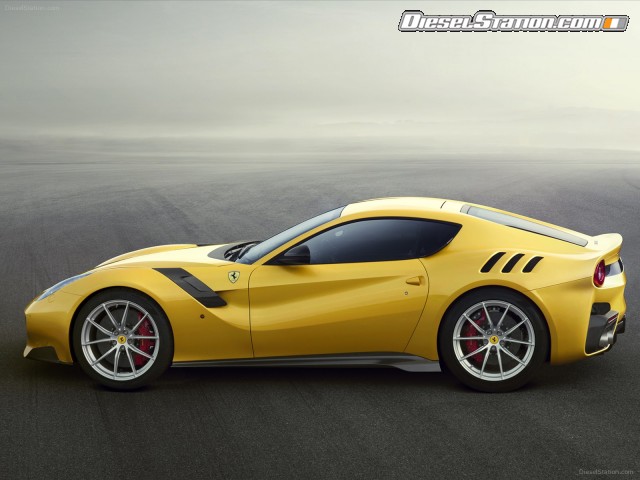 Ferrari F12tdf 2016 Picture #14 Ferrari F12tdf 2016 Picture #14