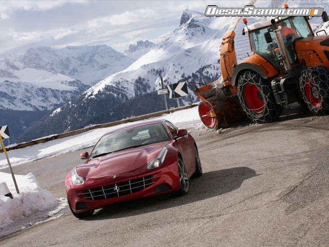 Ferrari FF 2011 Picture #24 Ferrari FF 2011 Picture #24