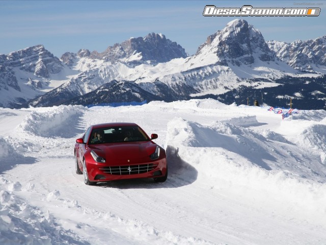 Ferrari FF 2011 Picture #17 Ferrari FF 2011 Picture #17